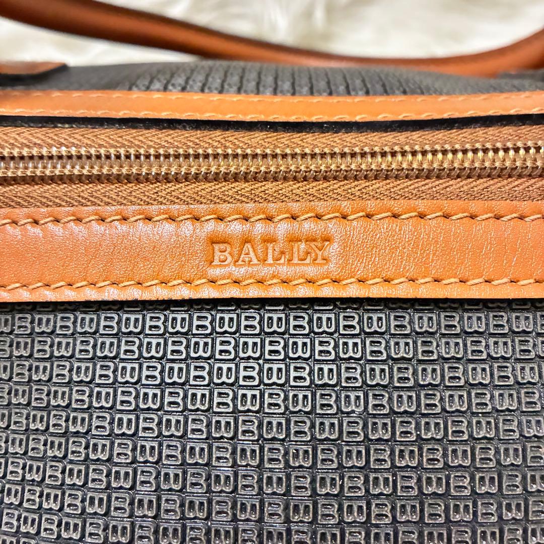 BALLY バリー　ボストンバッグ　かばん　黒　レザー　ロゴ　旅行　茶色