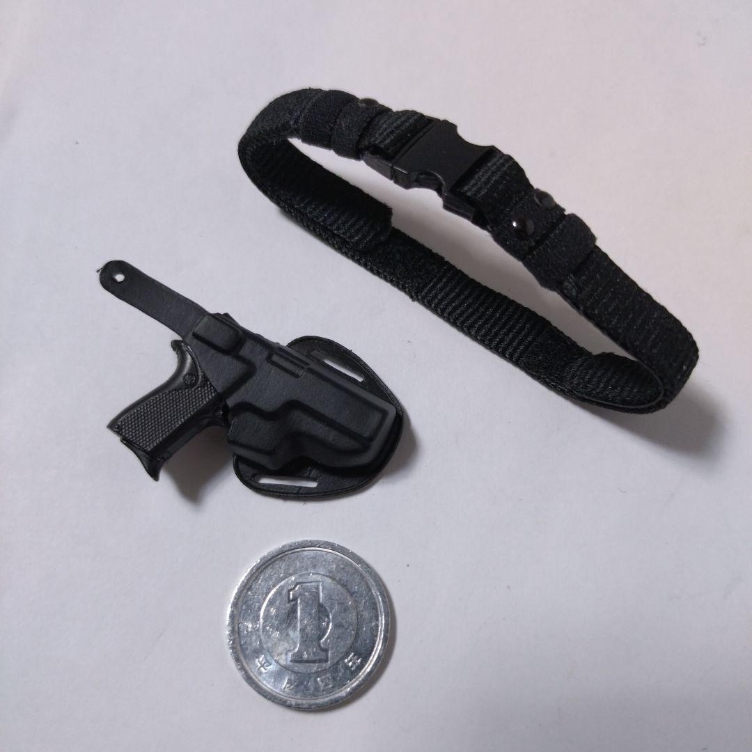 ミリタリー 1/6 DID DAMTOYS LAPD SWAT 90s S&W M6904