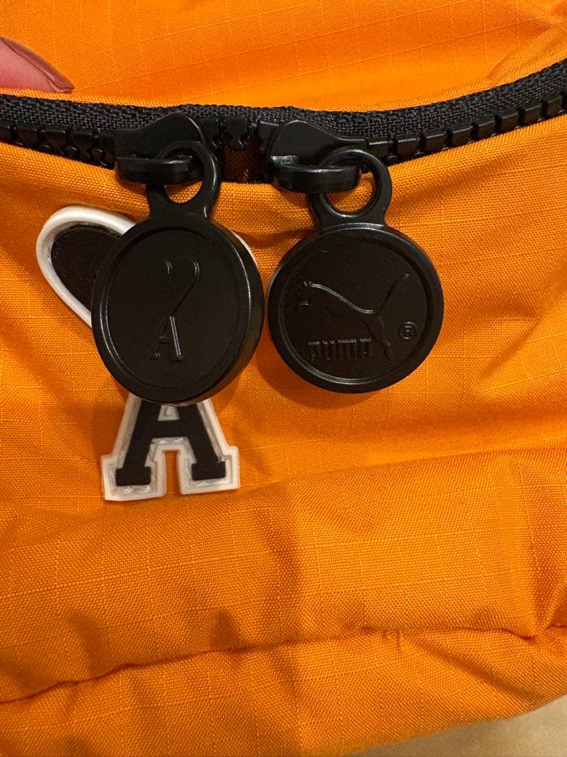♦︎ PUMA×AMI ウエストバッグ ボディバッグ オレンジ ユニセックス