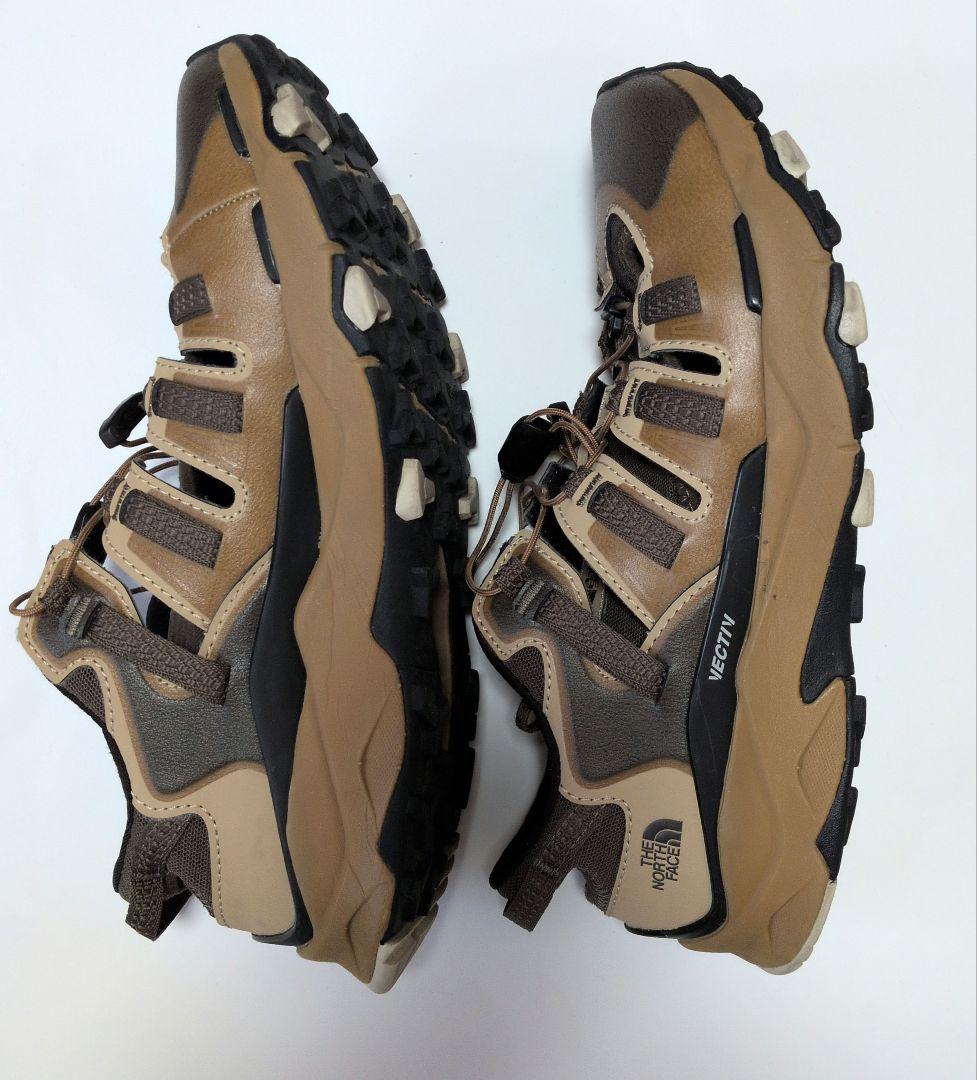 THE NORTH FACE　VECTIV Taraval Breeze