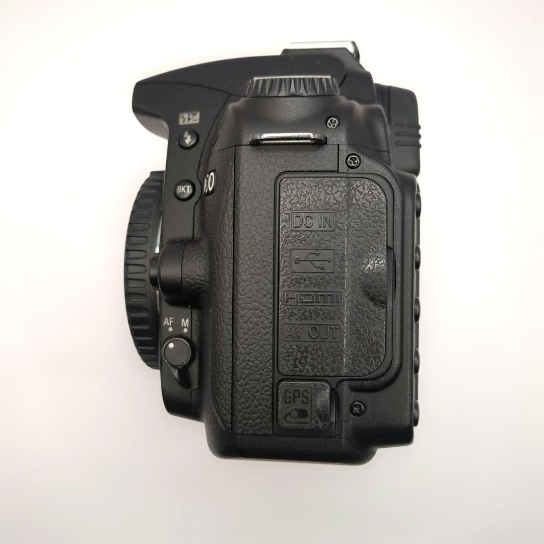 Nikon D90 AF-S 18-55VRレンズ付き デジタル一眼レフカメラ