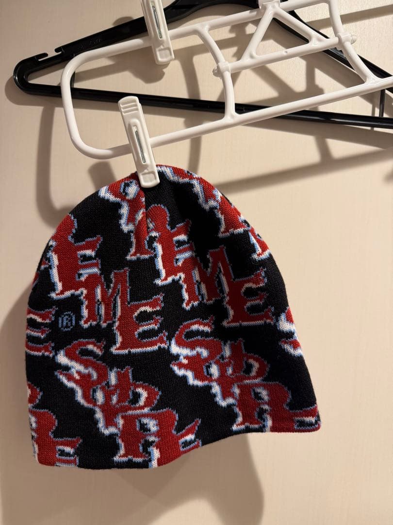 SlantedGothicOutlineBeanie黒Supreme26SS