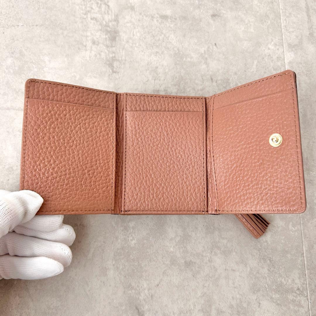 【美品✨️】ATAO アタオ ワルツ・ケリー 3つ折り財布 アーモンド