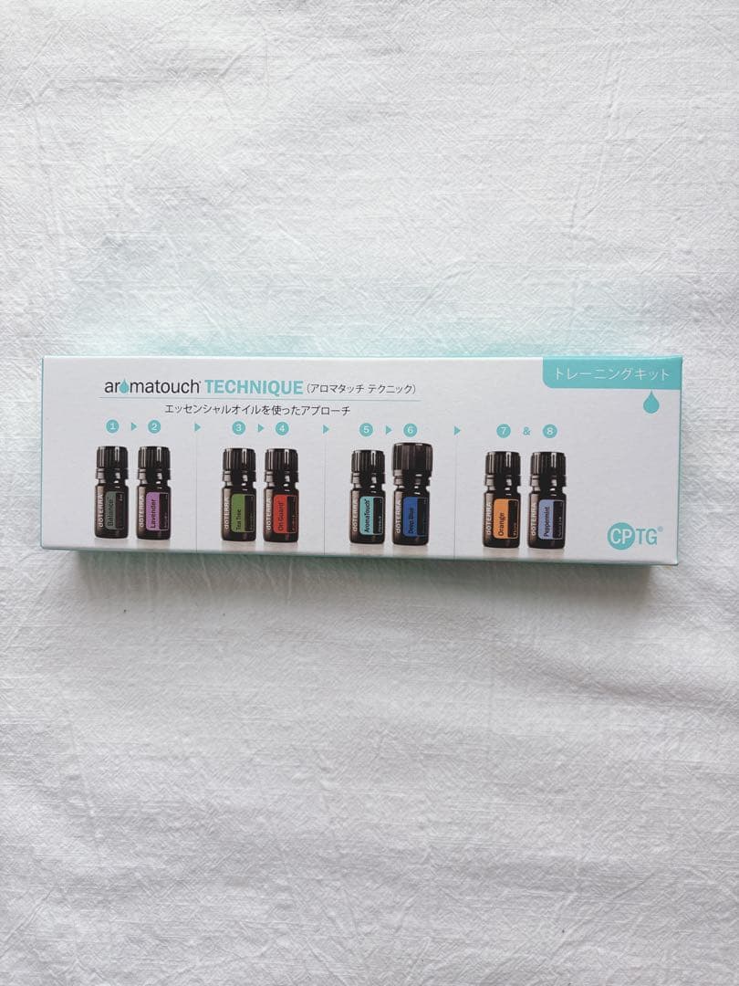 ★本日限定値下げ★doTERRA アロマタッチトレーニングキット新品未使用
