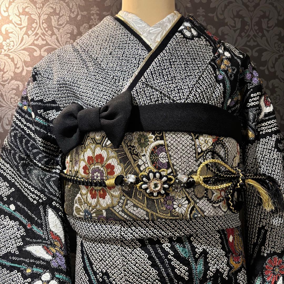 美品　総絞り　蝶模様　手絞り　本絞り　逸品　振袖　フルセット 振り袖
