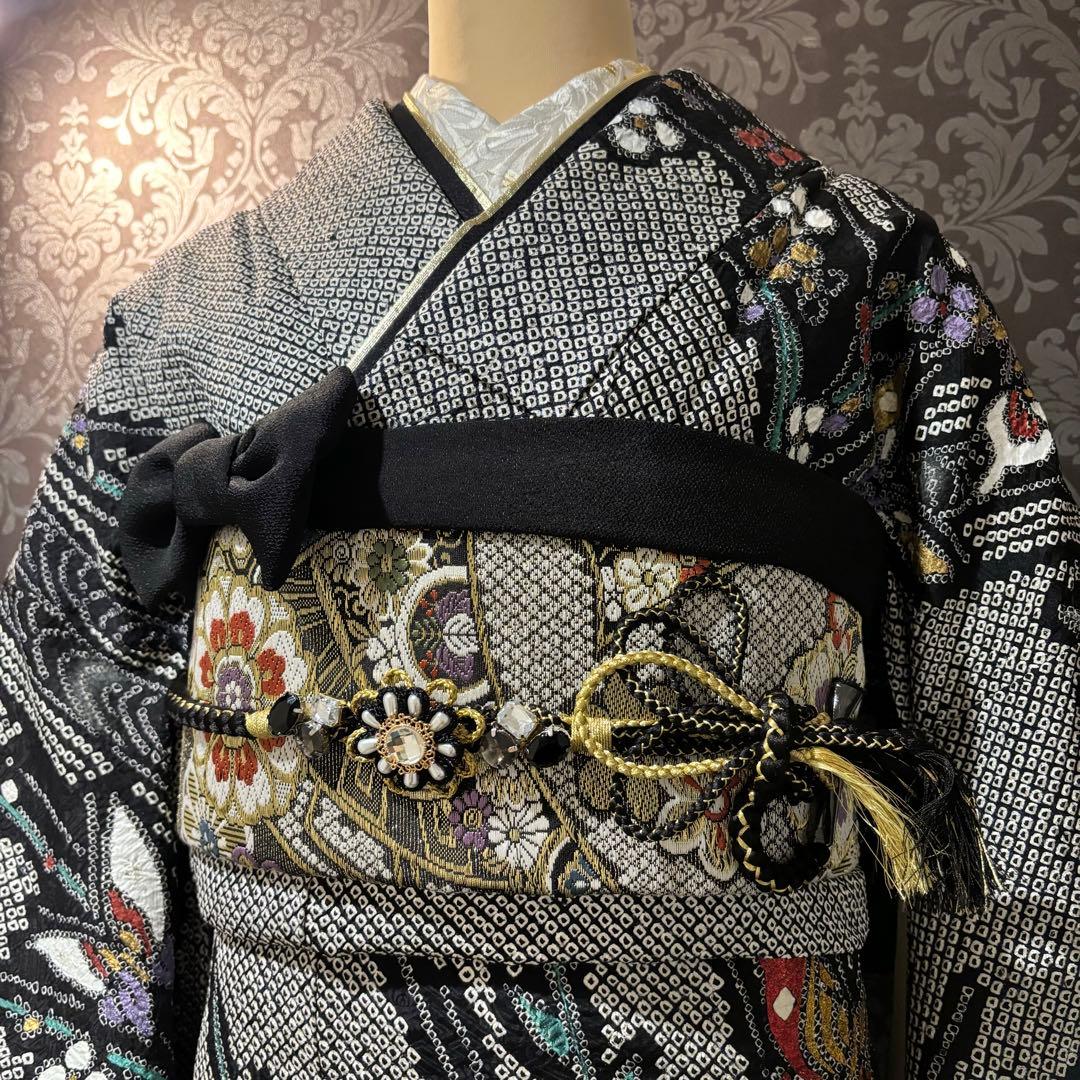 美品　総絞り　蝶模様　手絞り　本絞り　逸品　振袖　フルセット 振り袖