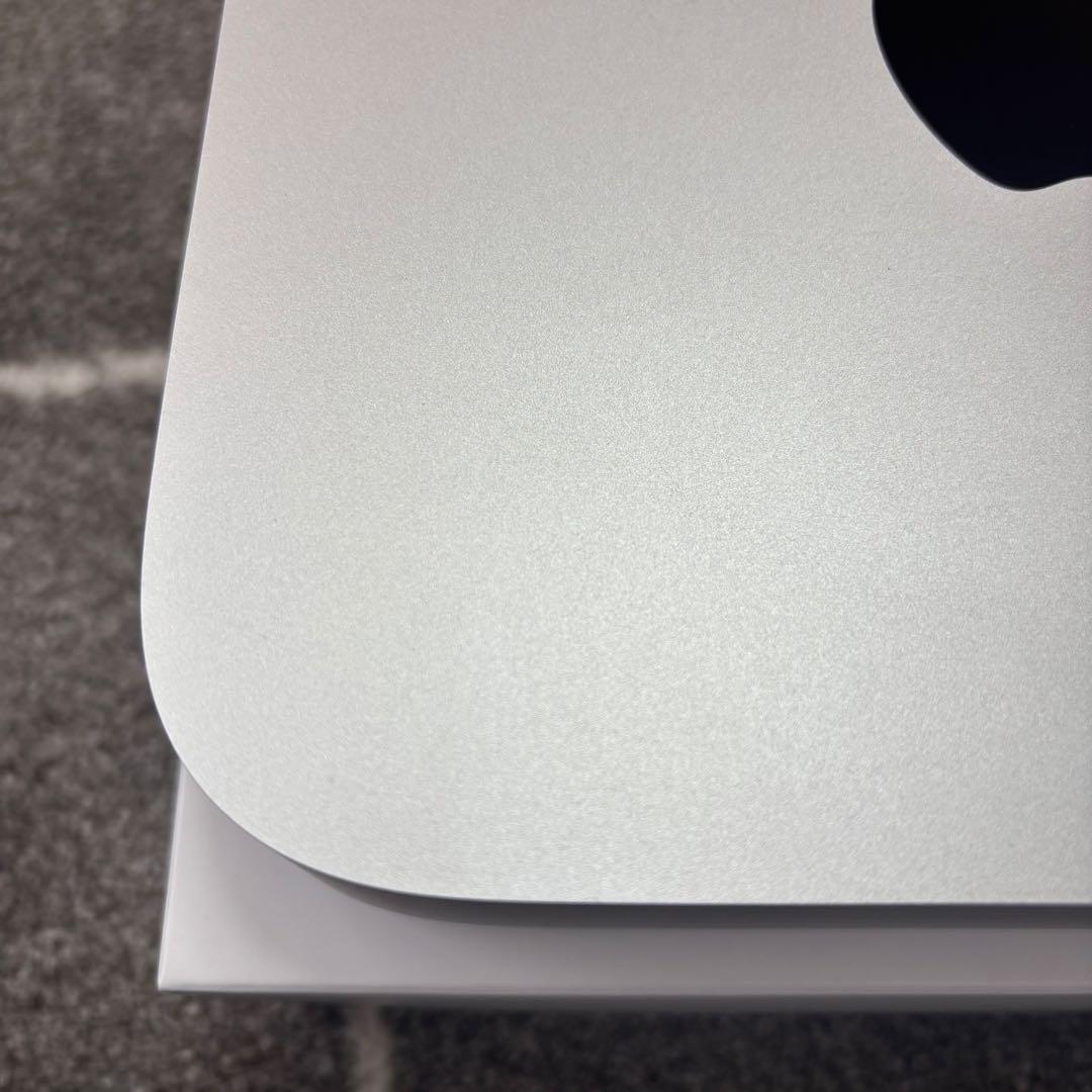 Macデスクトップ Apple Mac mini M2 16GB / 512GB