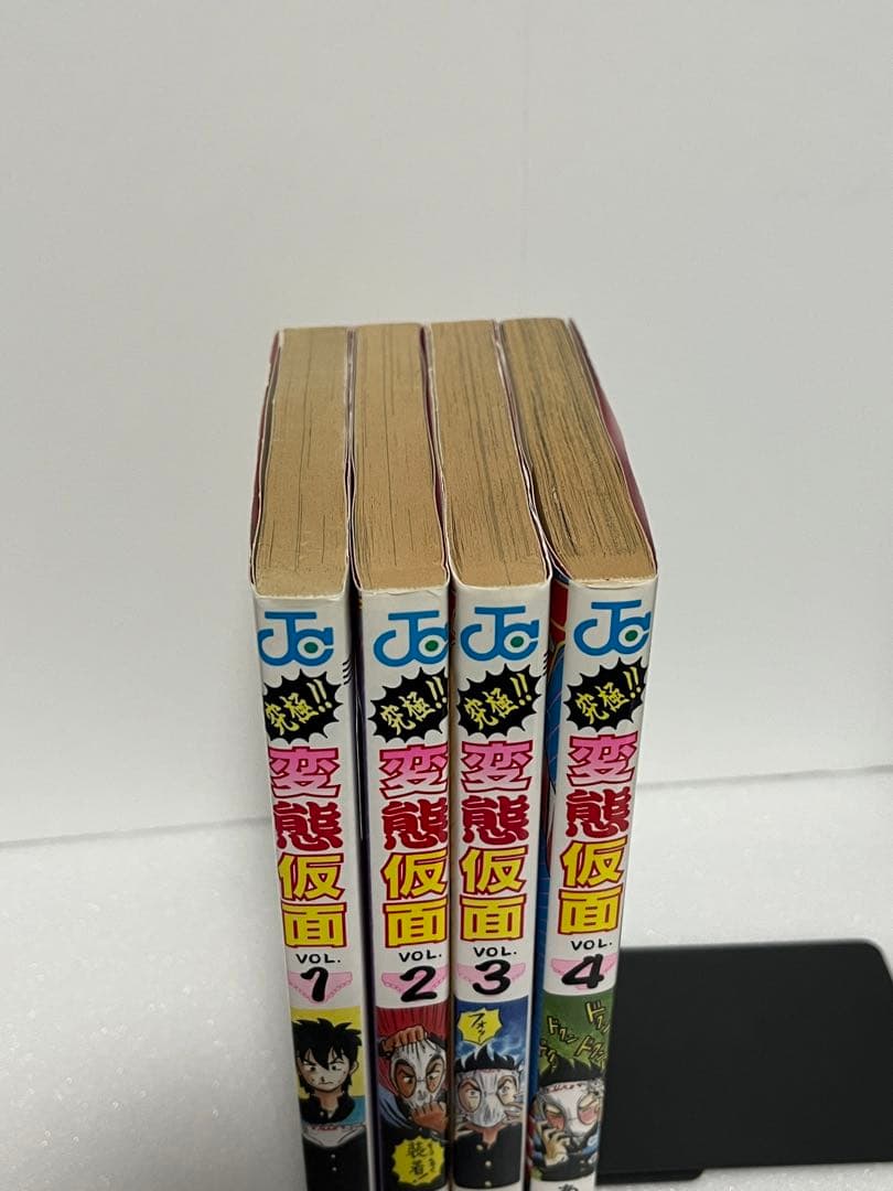 変態仮面（全巻初版1〜4巻セット コミックニュース付き）