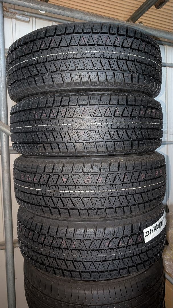 ブリザック DM-V3 225/60R17 スタッドレスタイヤ