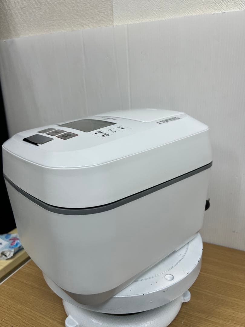 HITACHI 圧力IH炊飯器 RZ-V100DM 5.5合 2021年製
