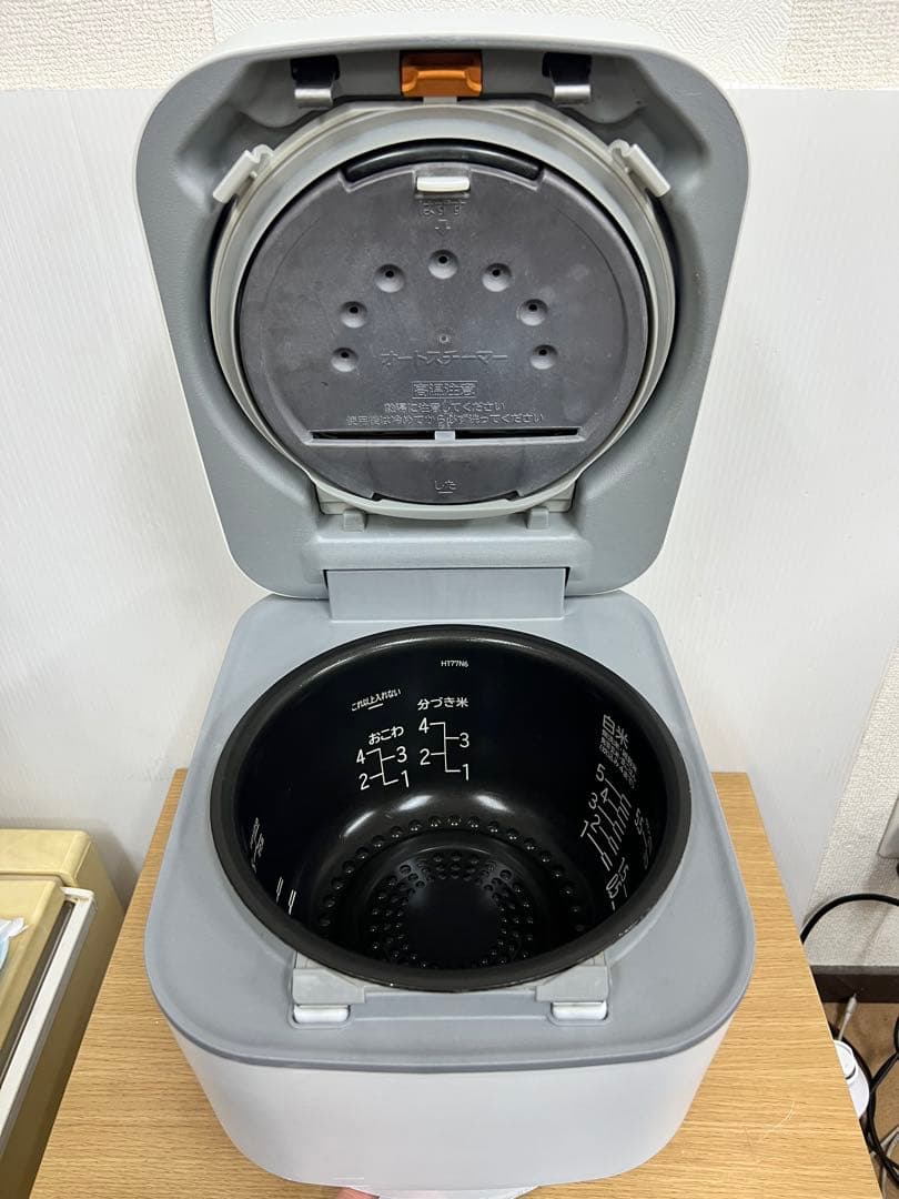 HITACHI 圧力IH炊飯器 RZ-V100DM 5.5合 2021年製