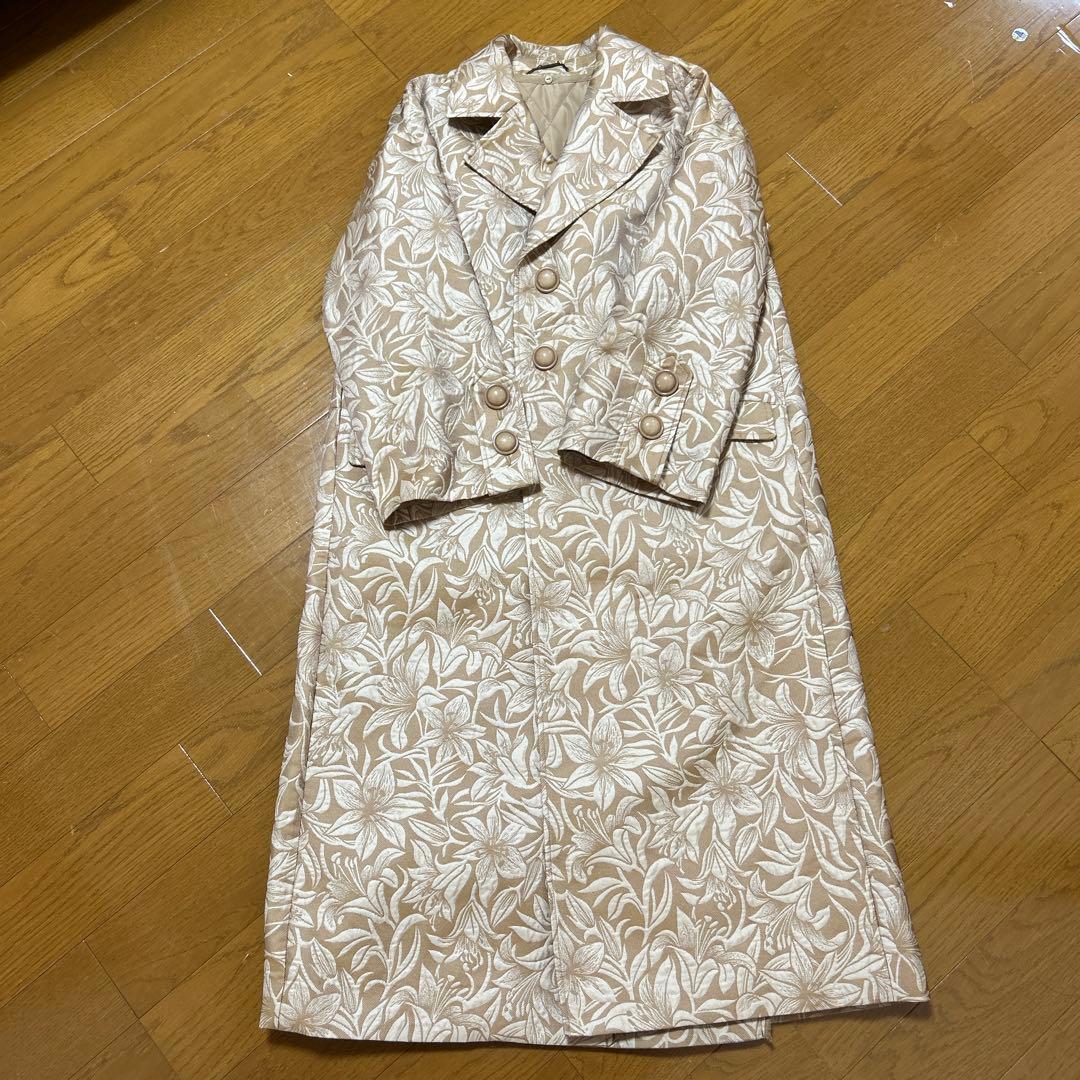 【Lily Brown】花柄ロングコート ベージュ Fサイズ 上品 総柄 美品