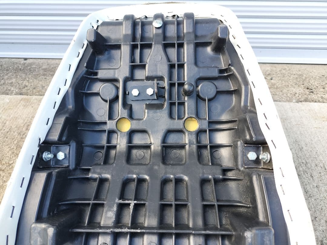 XJR400 　三段シート