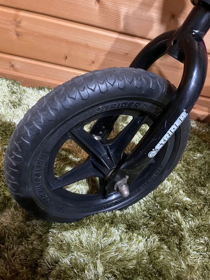 ストライダー　スポーツ　日本正規品　キックバイク