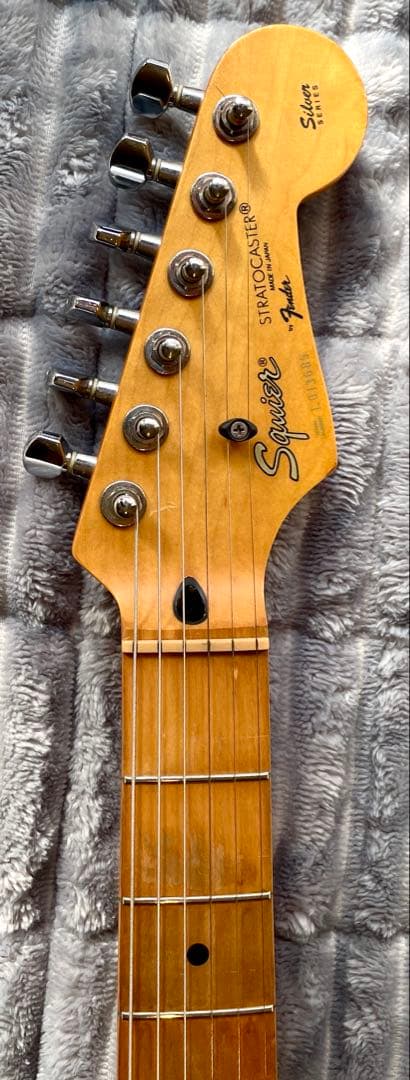 j*c様 フジゲン製 Squier ストラキャスター SST33 Lシリアル