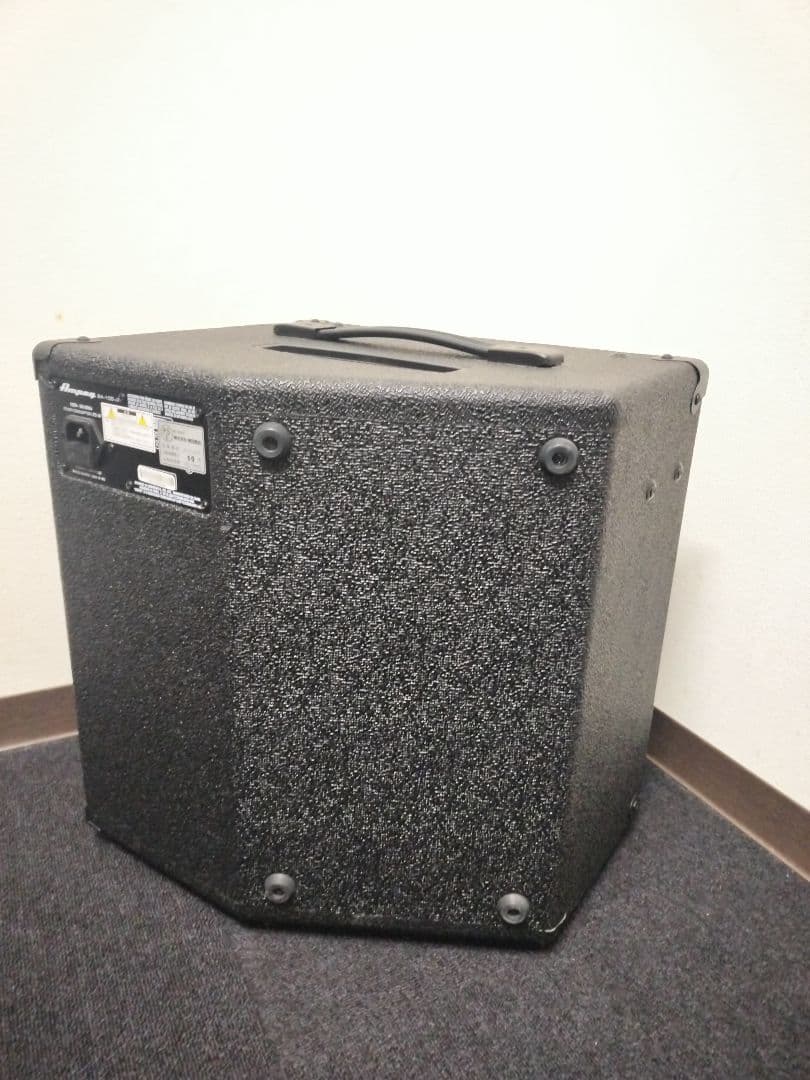 Ampeg BA-108 V2 ベース用アンプ