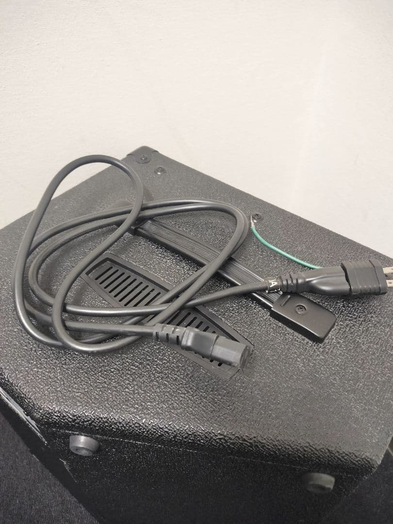 Ampeg BA-108 V2 ベース用アンプ