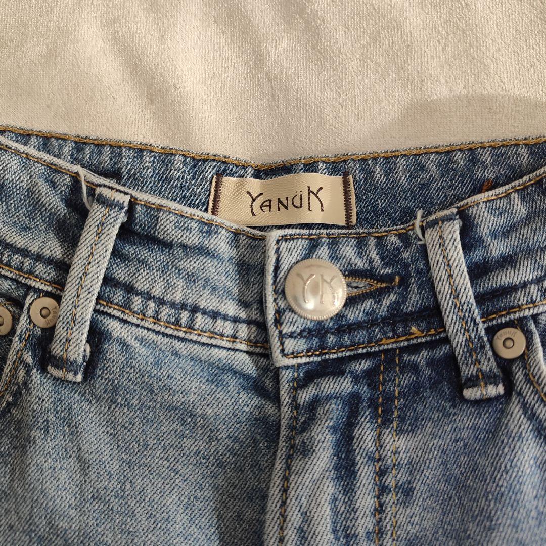 美品 YANUK ヤヌーク カーブテーパード \"LAURA\" ローラ　サイズ21
