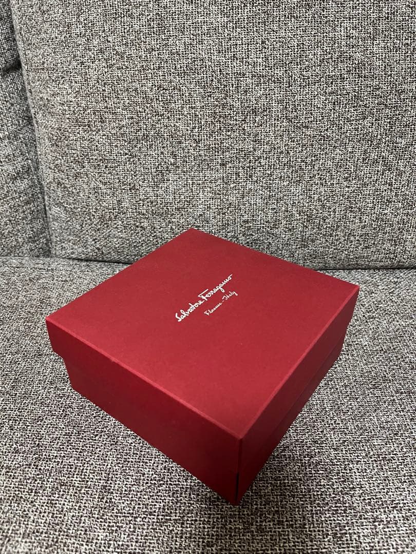 Salvatore Ferragamo ブラックヘアカチューシャ