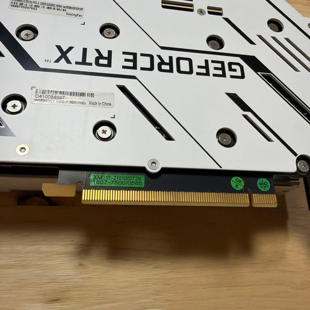 GeForce RTX 3060 ホワイト グラフィックボード