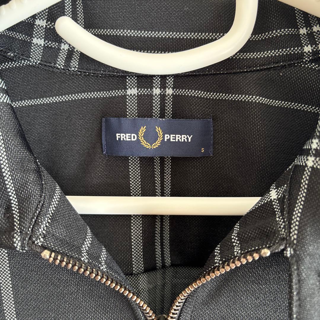 【トラックジャケット】FRED PERRY チェック柄 ジャケット Sサイズ