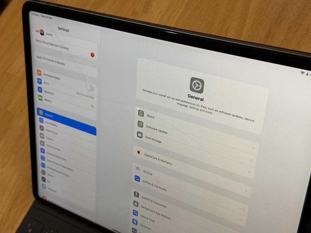 iPad Pro 3 12.9 スペースグレー + Smart Keyboard