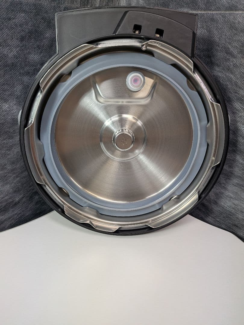 【美品】アイリスオーヤマ 電気圧力鍋 2.2L PMPC-MA2-B 2021年