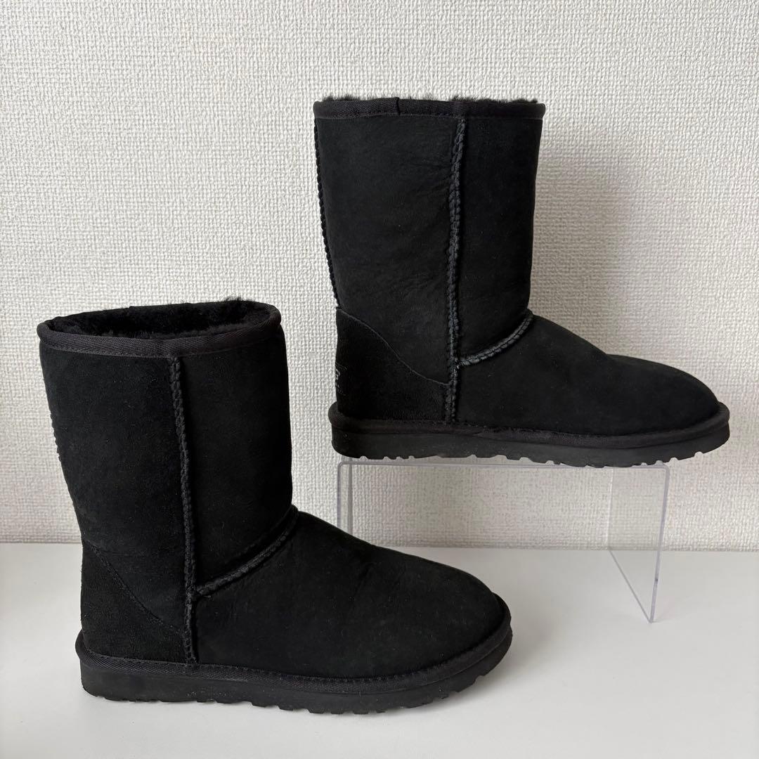 UGG アグオーストラリア　24cm 5825 クラシックショート　黒　ブラック