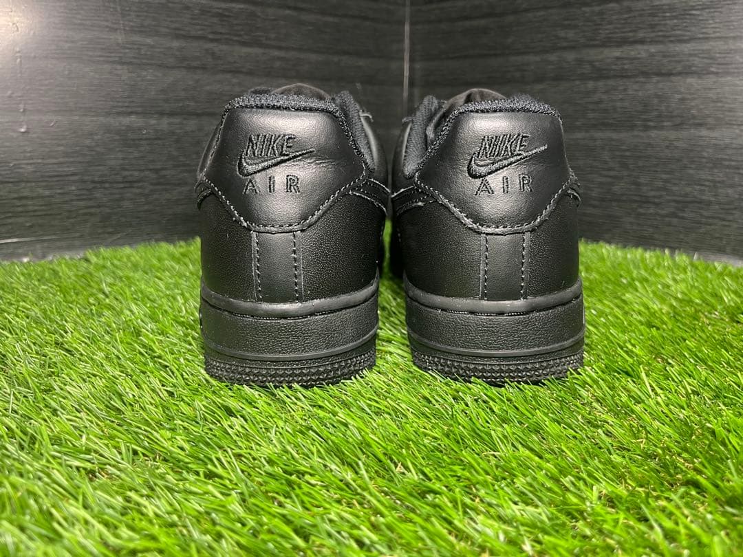 ⭐️超美品⭐️Nike Air Force 1 ブラック 24㎝