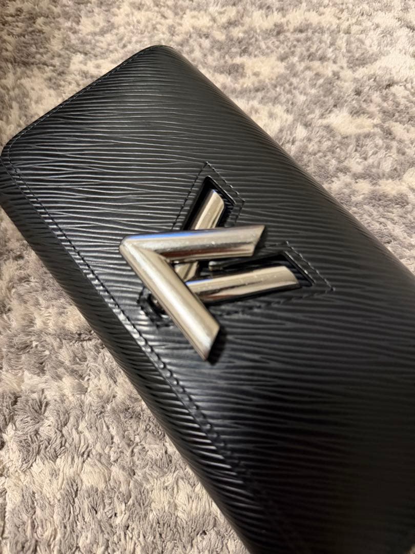 ルイヴィトン長財布VUITTON ポルトフォイユ・ツイスト