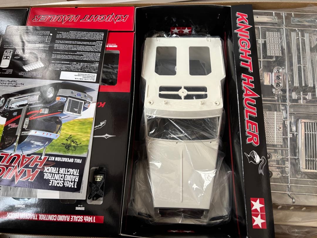 Tamiya KNIGHT HAULER 1/14 ラジコントラクター