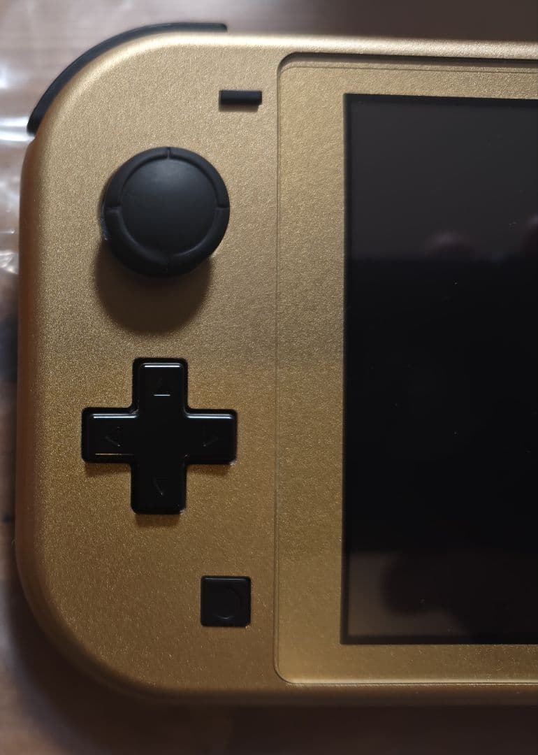 【最安値】ニンテンドースイッチライト ハイラルエディション+128GBカード付