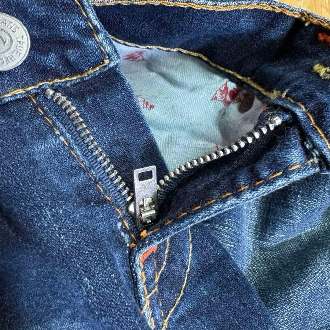 True Religion ブーツカットフレアデニム 24