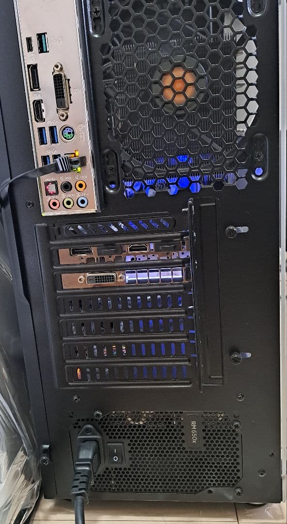 ひろひろさん専用 GTX1070 32GB SSD Win11 i5-7600K
