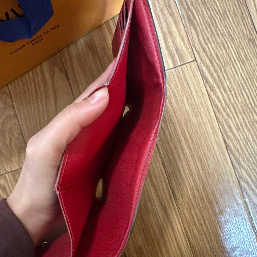 ルイ・ヴィトン 三つ折り財布 ステッカー付き