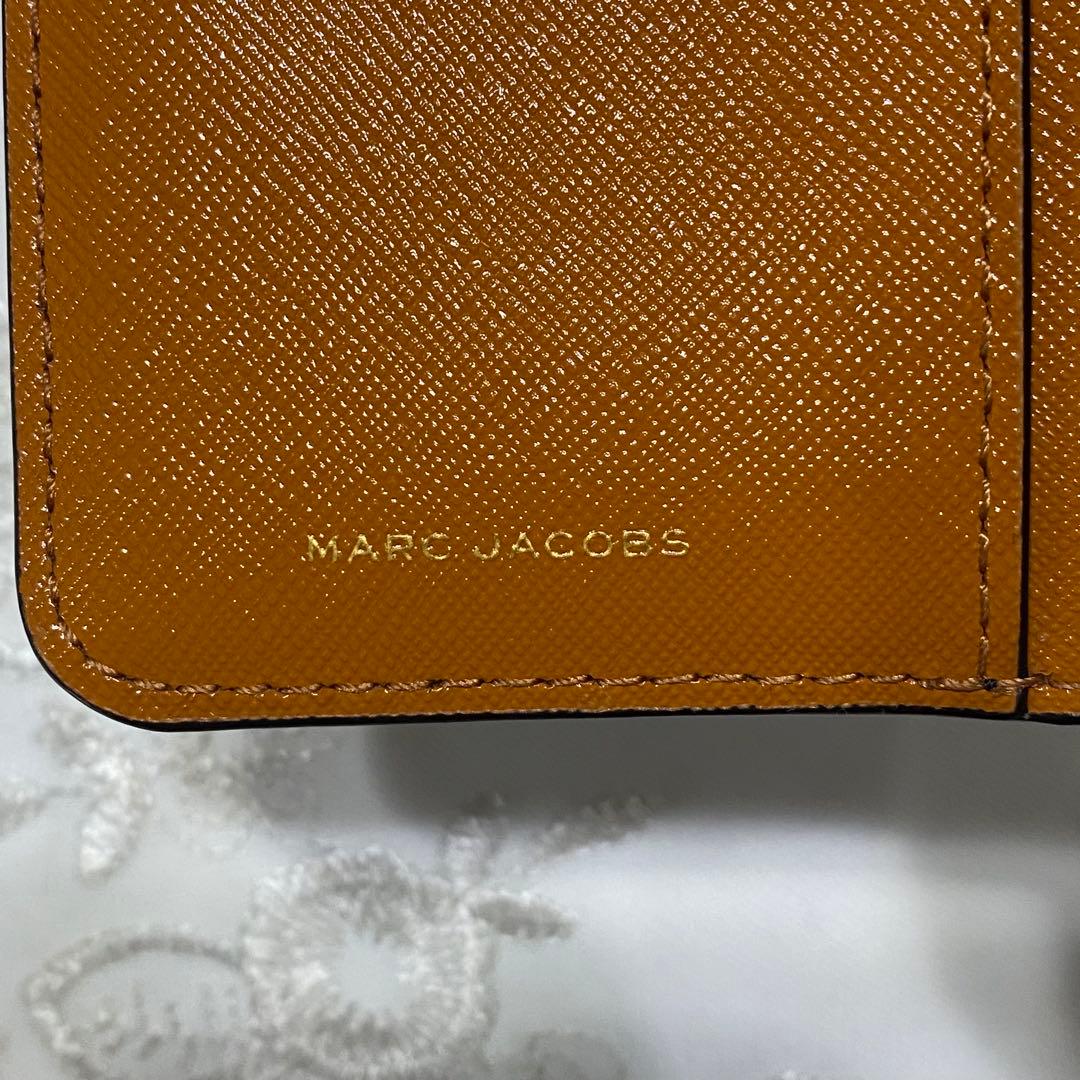 MARC JACOBS 二つ折り財布 ブラック ホワイト 合成皮革