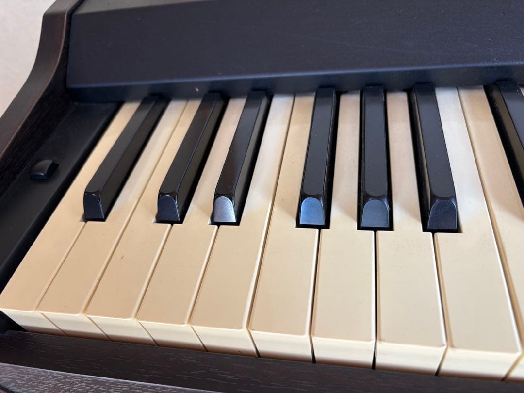 YAMAHA 電子ピアノ YDP-88 イス、譜面台付 動作確認済 町田市引取