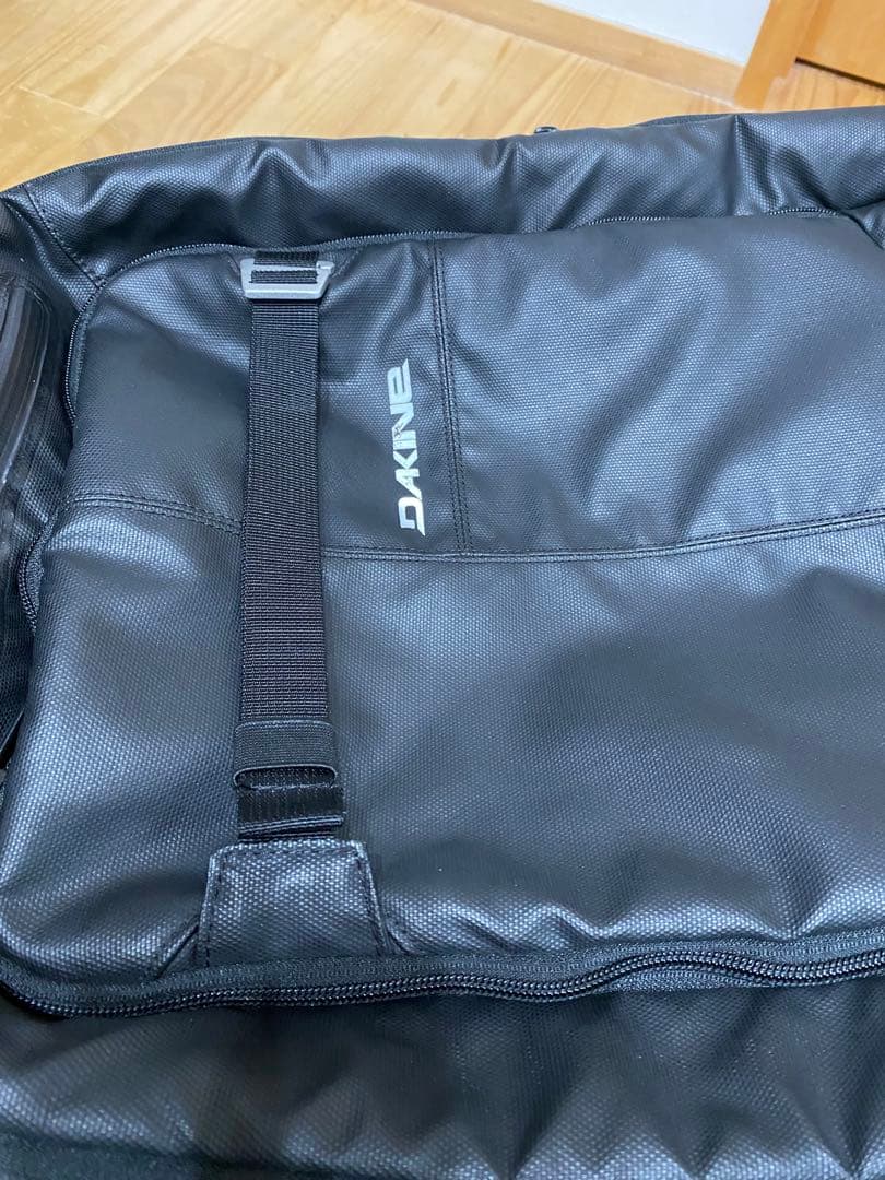 DAKINE キャリーケース 収納拡張 大容量