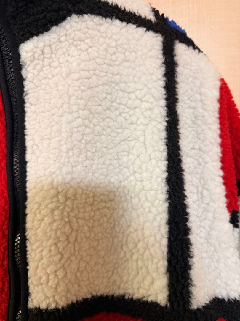 supreme リバーシブル　ボアフリース