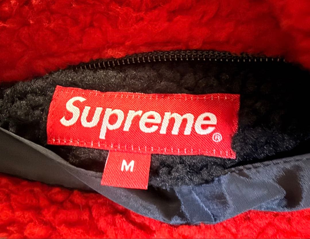 supreme リバーシブル　ボアフリース