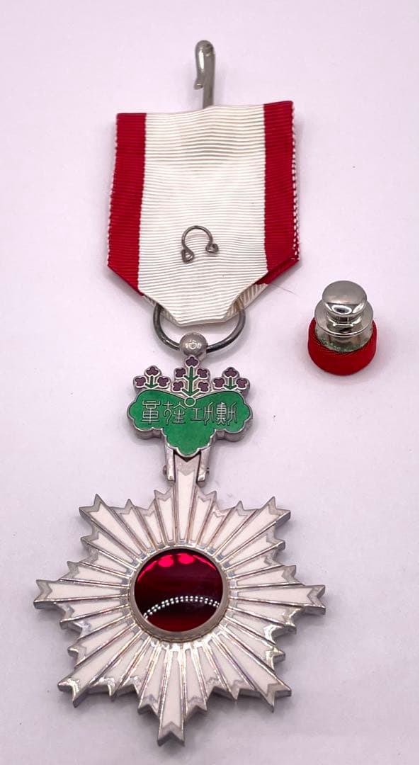 美品　勲五等雙光旭日章（金字/黒塗共箱/略章付） おまけつき