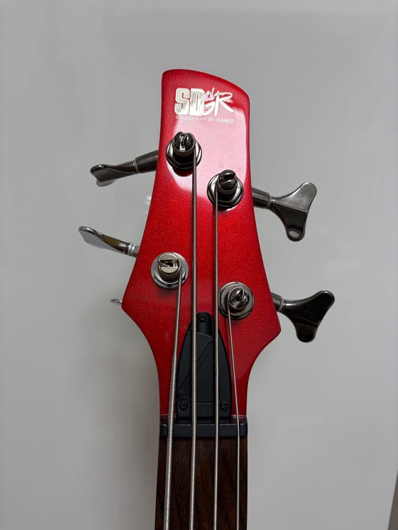 Ibanez アイバニーズ　SR300 ソフトカバー付き　中古