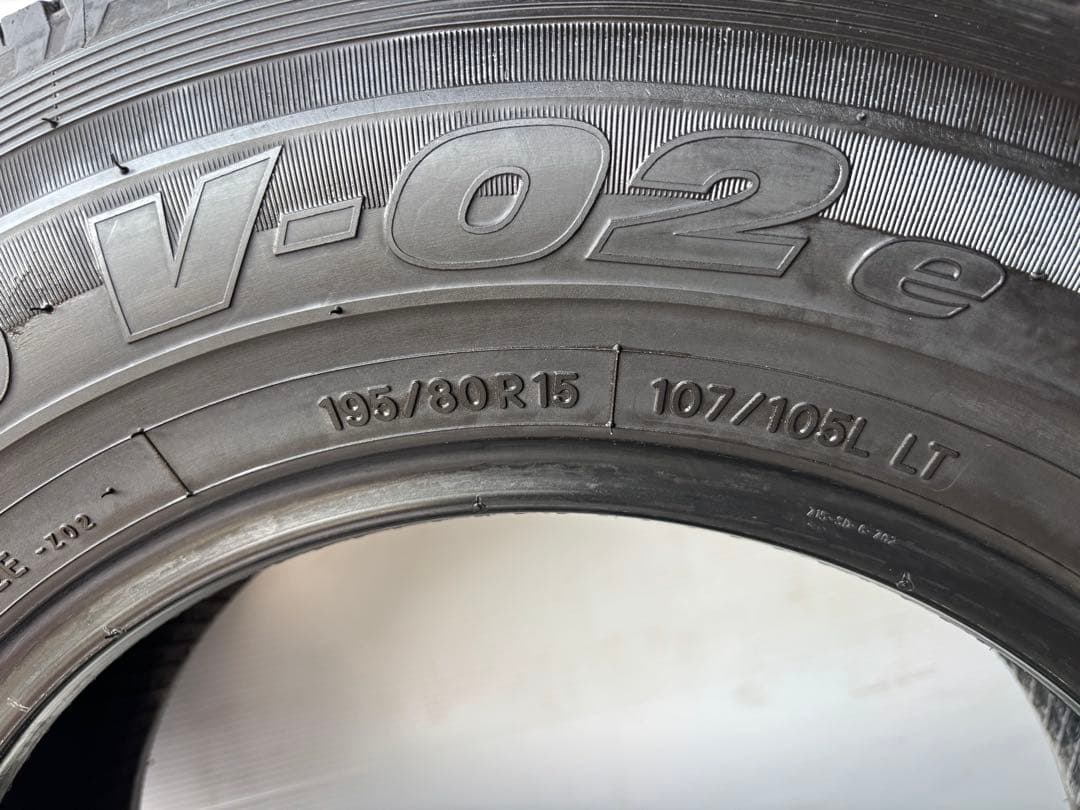 ②✅ 195/80R15 107/105L TOYO V02e国産 送料無料‼️