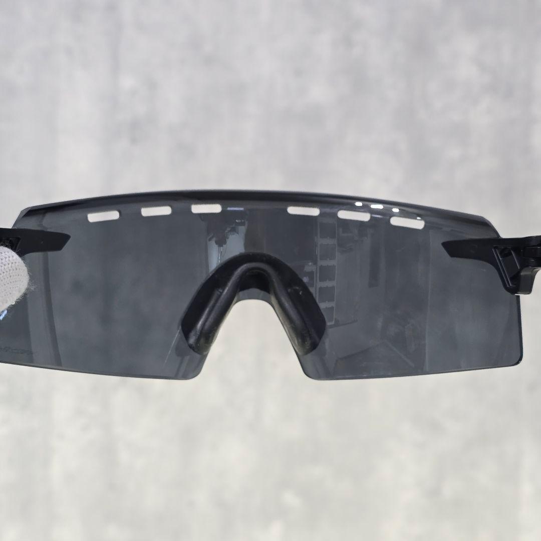 超美品　OAKLEY　オークリー　ENCODER STRIKE　VENTED