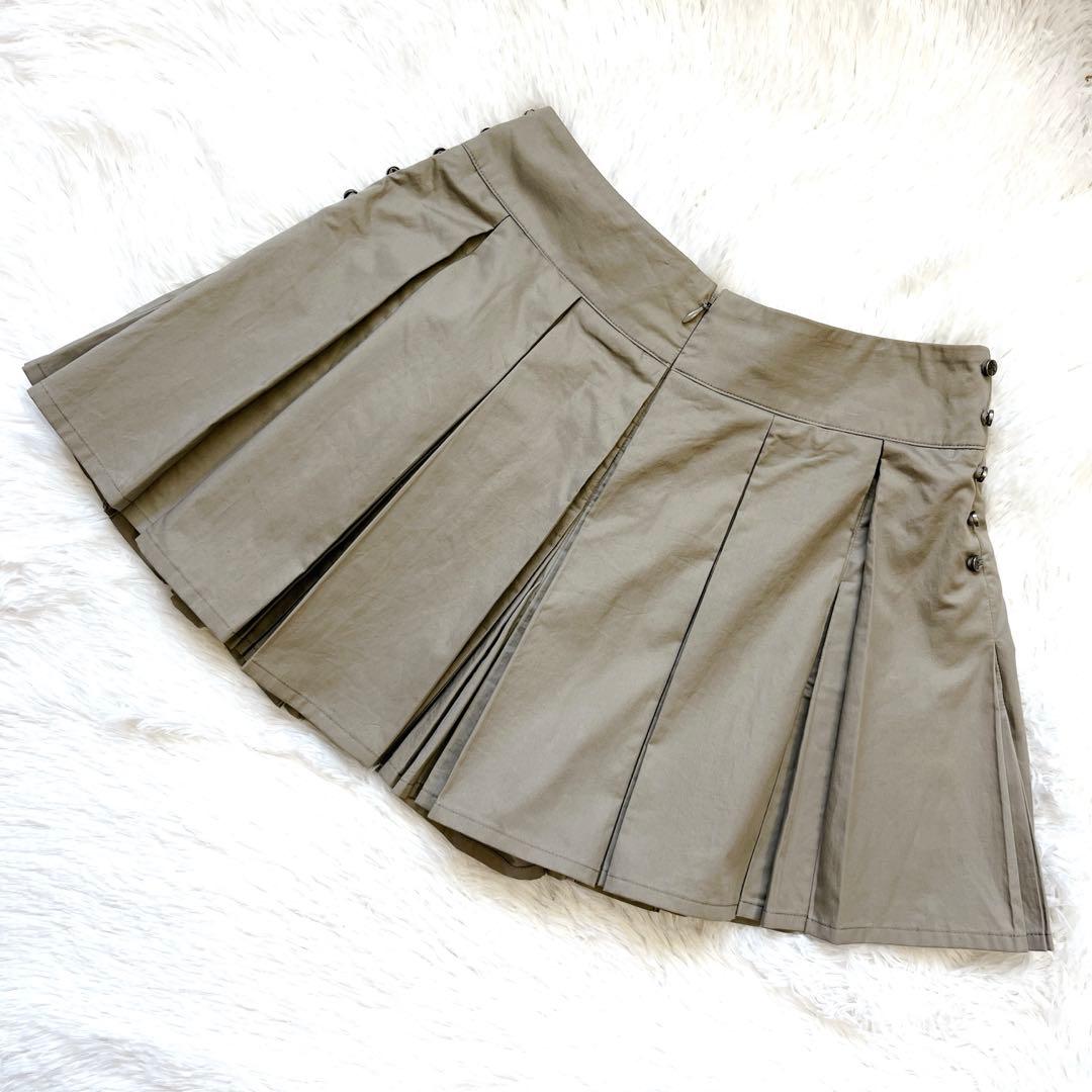 美品✨バーバリー プリーツ ミニスカート風 キュロット ロゴボタン グレージュ
