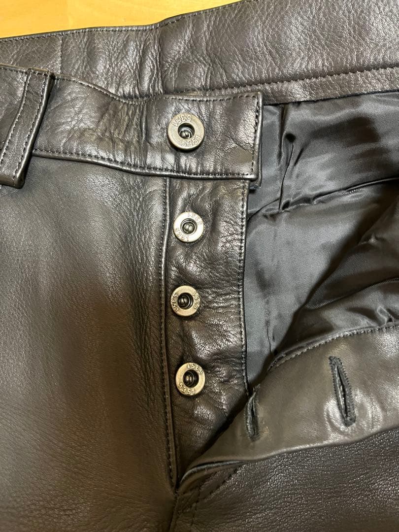 5351 pour les hommesレザーパンツ 美品
