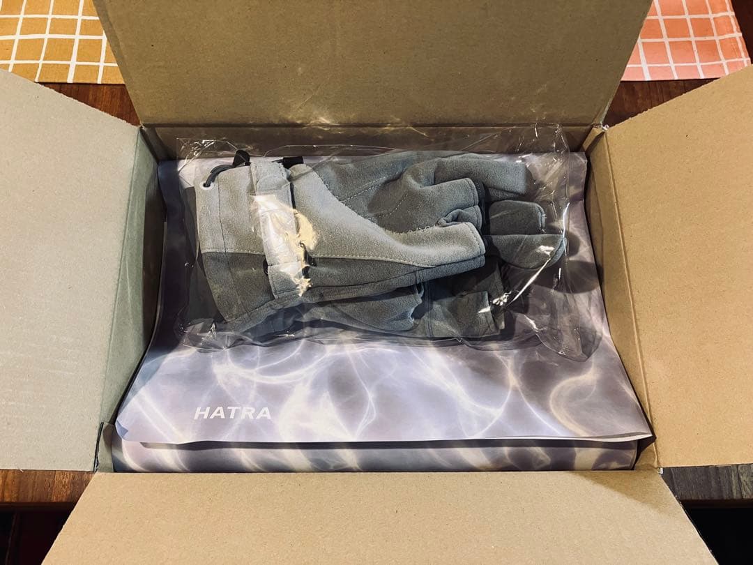 【未着用美品】HATRA Study Gloves/手袋/グレー/サイズ:2