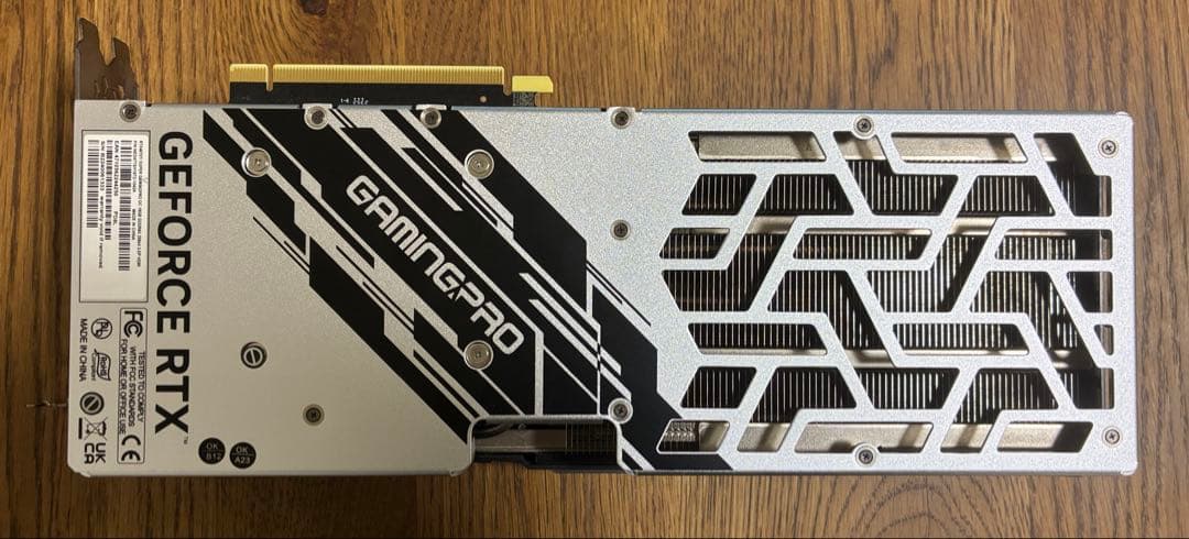 グラフィックボード・グラボ・ビデオカード GeForce RTX 4070Ti SUPER 16GB GamingPro