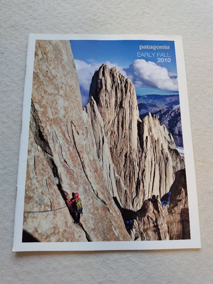 Patagonia 商品カタログ　※2010年　8冊セット