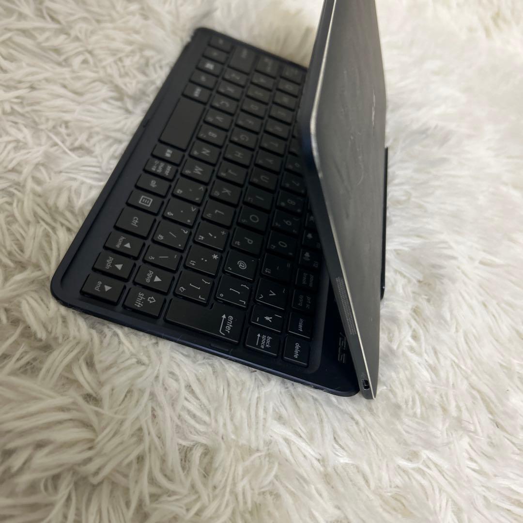 ASUS TransBook Chi Windowsタブレット　付属品